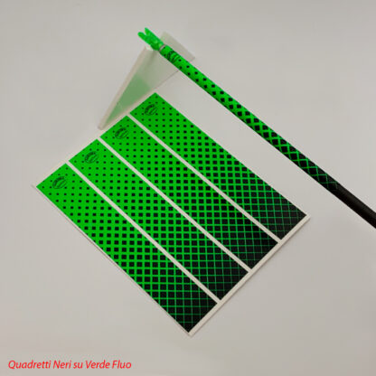 Wraps -00 FLUORESCENTI QUADRATINI NERI - immagine 6